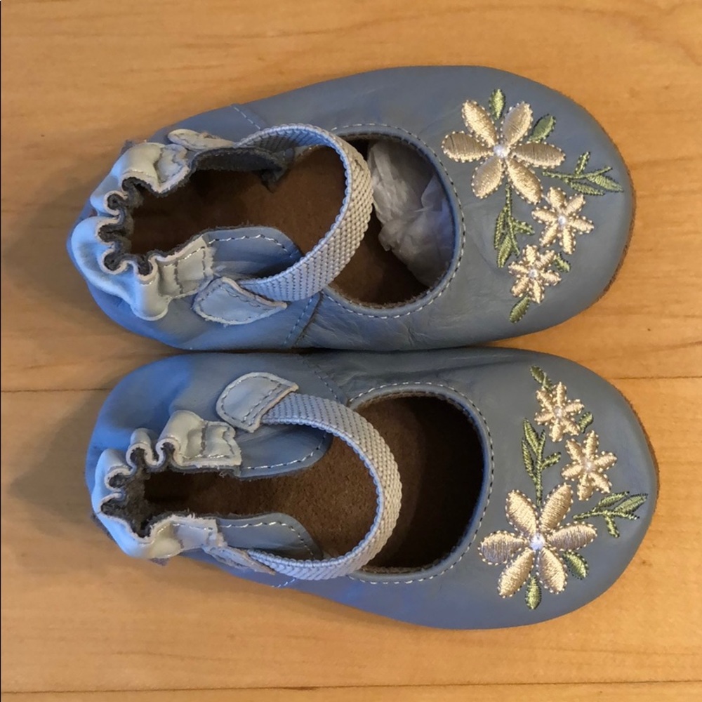 Robeez Soft Leather Crib Shoe